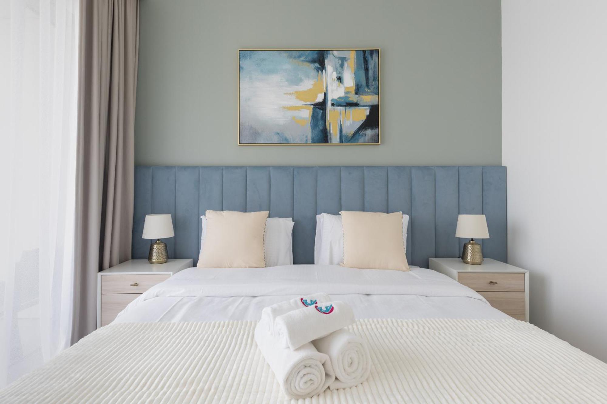 3br And Maids Burj Khalifa And Fountain View For 8 Guests *