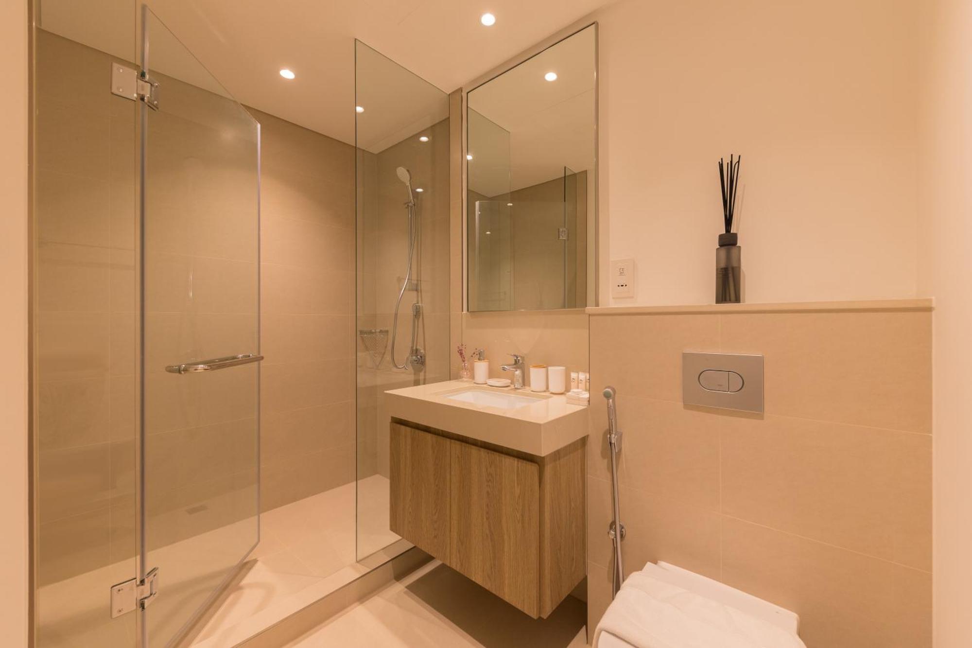 Appartement 3br And Maids Burj Khalifa And Fountain View For 8 Guests