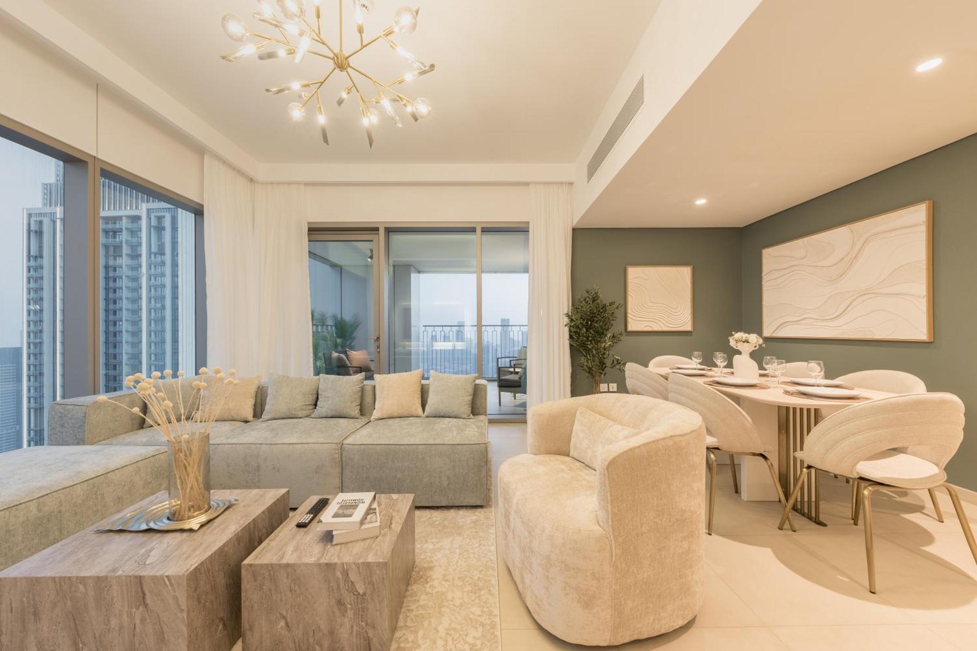 3br And Maids Burj Khalifa And Fountain View For 8 Guests Dubaï