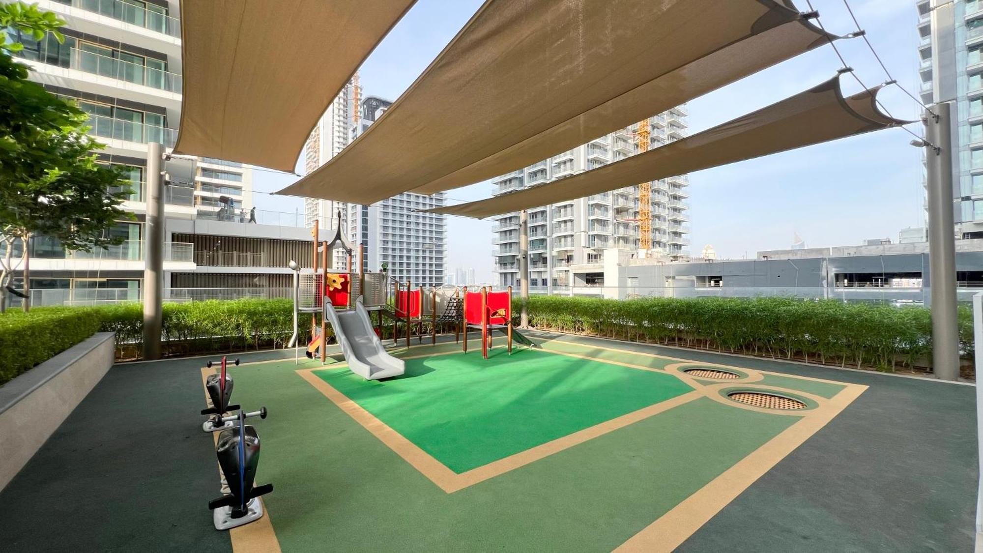 Appart hôtel Lux Spacious 1 Bedroom - Beachfront And Seaview *