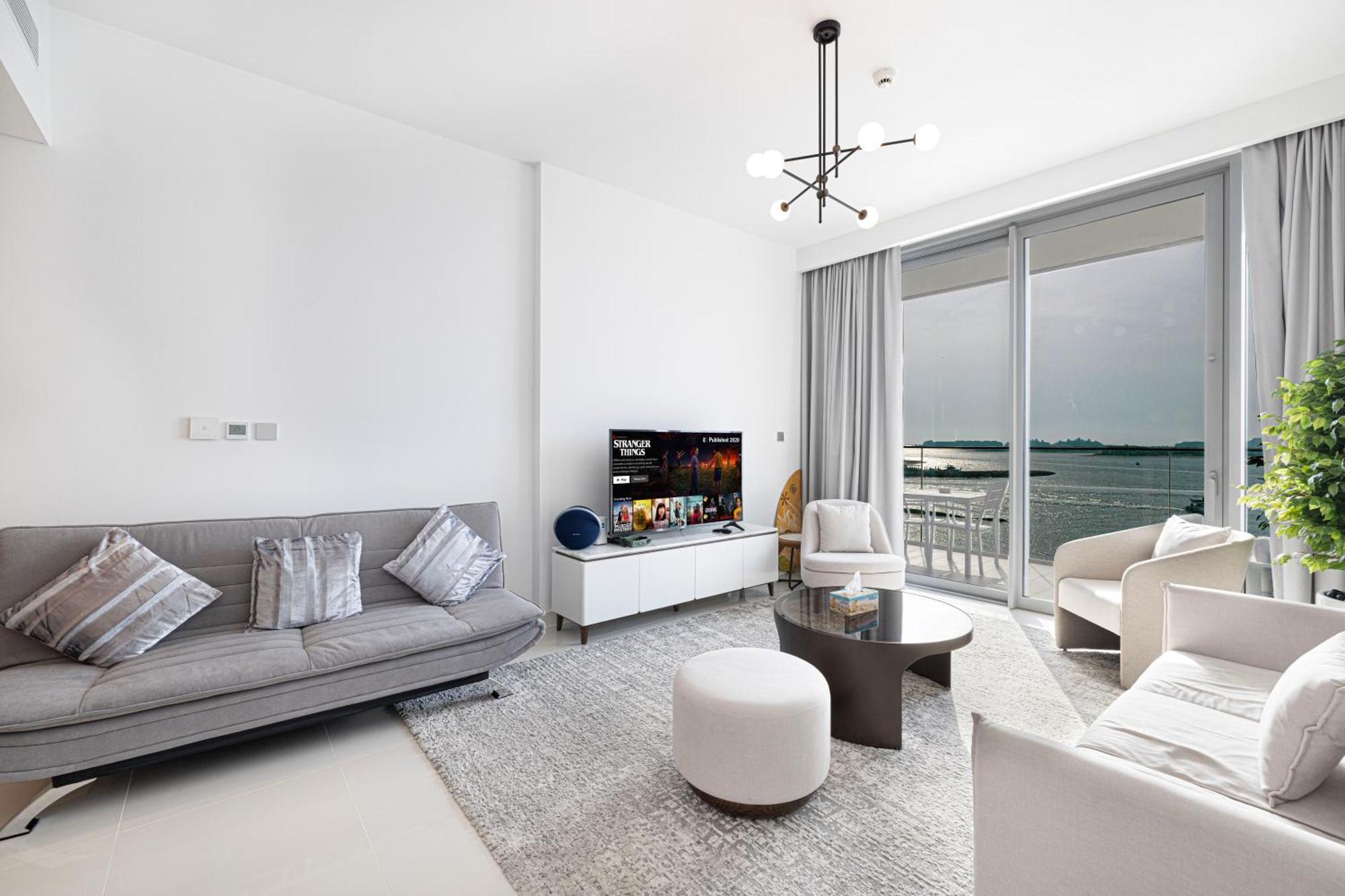 Lux Spacious 1 Bedroom - Beachfront And Seaview Appart hôtel