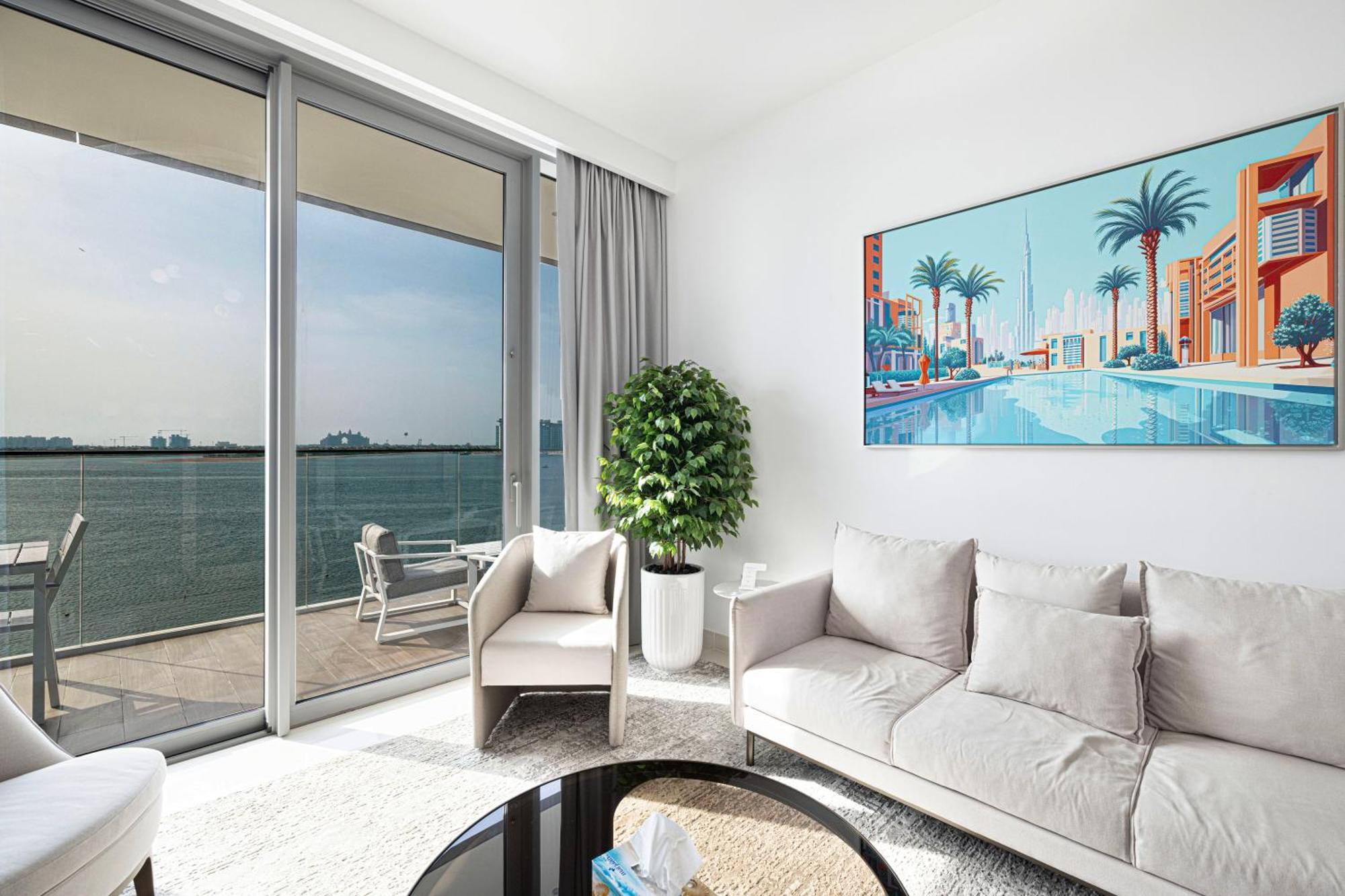 Lux Spacious 1 Bedroom - Beachfront And Seaview Appart hôtel *
