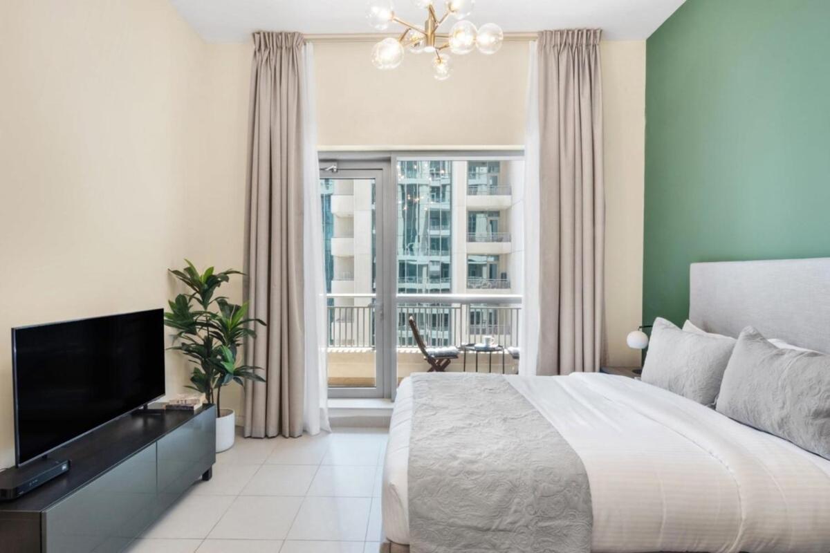 Apartamento Silkhaus Lovely With Downtown View In Boulevard