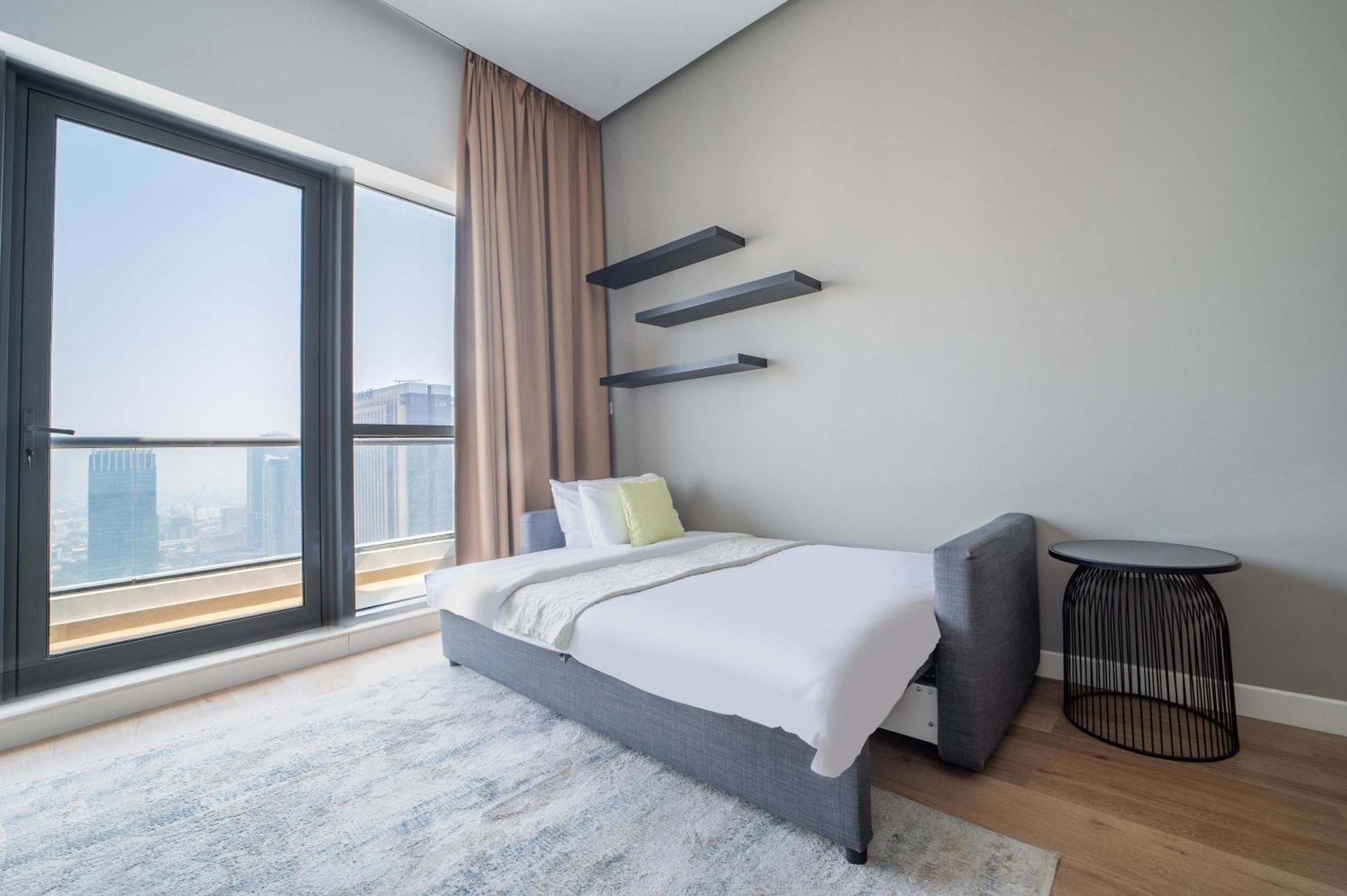 Frank Porter - Bay Tower 1 Apartamento