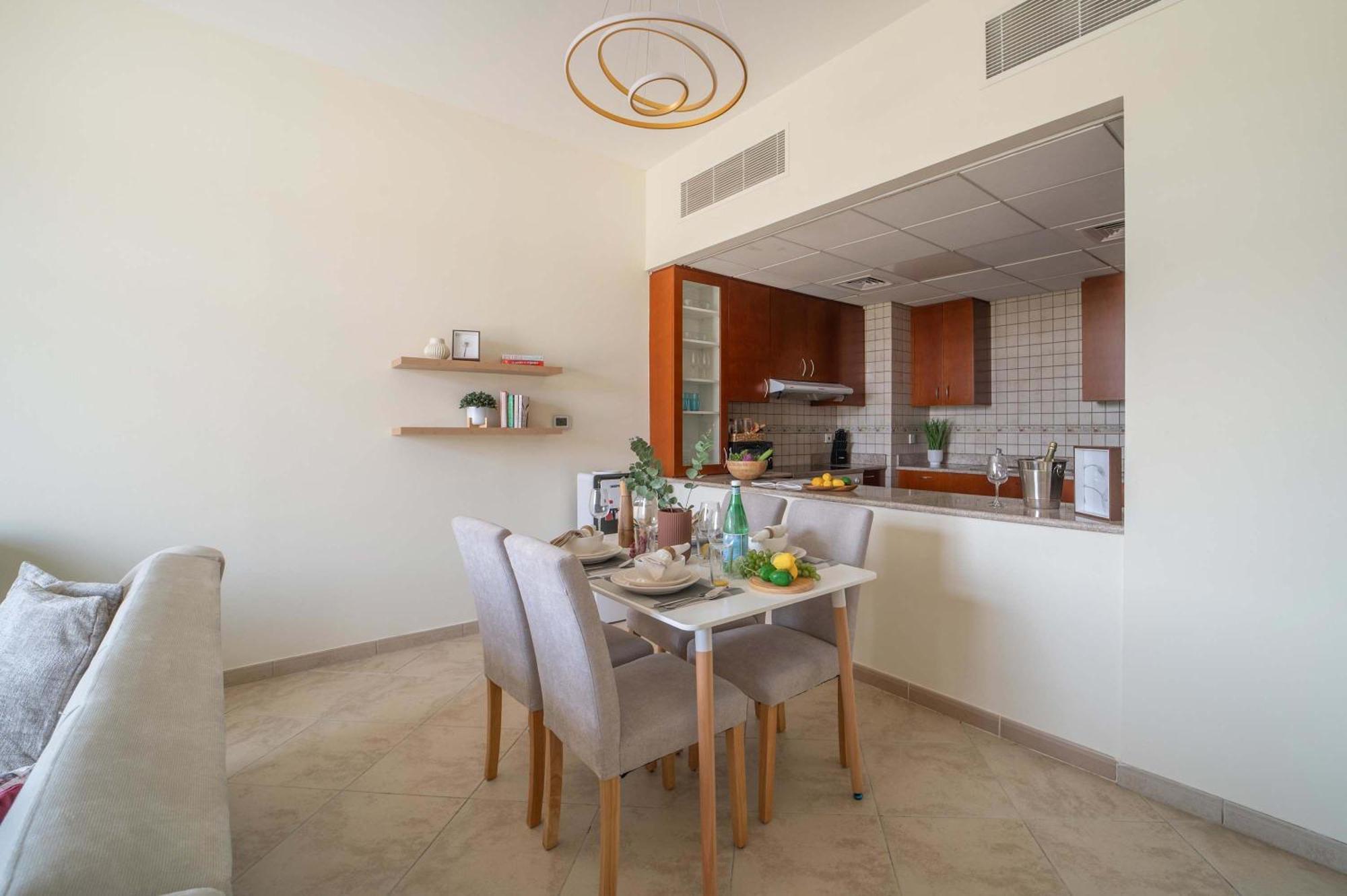 Frank Porter - Widcombe House 3 *