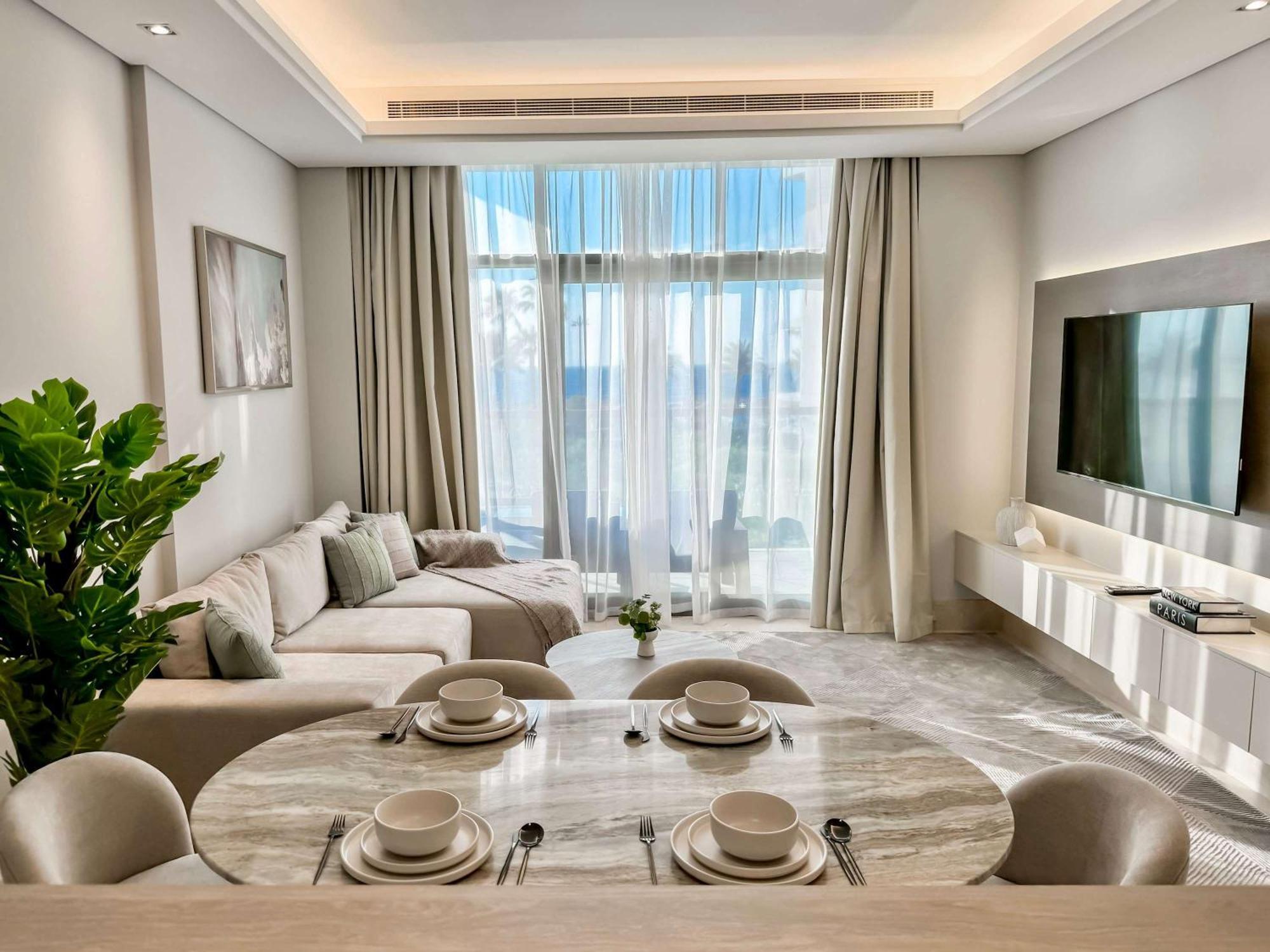 Homey Upgraded 1bdr Th8 W Access Appartement *