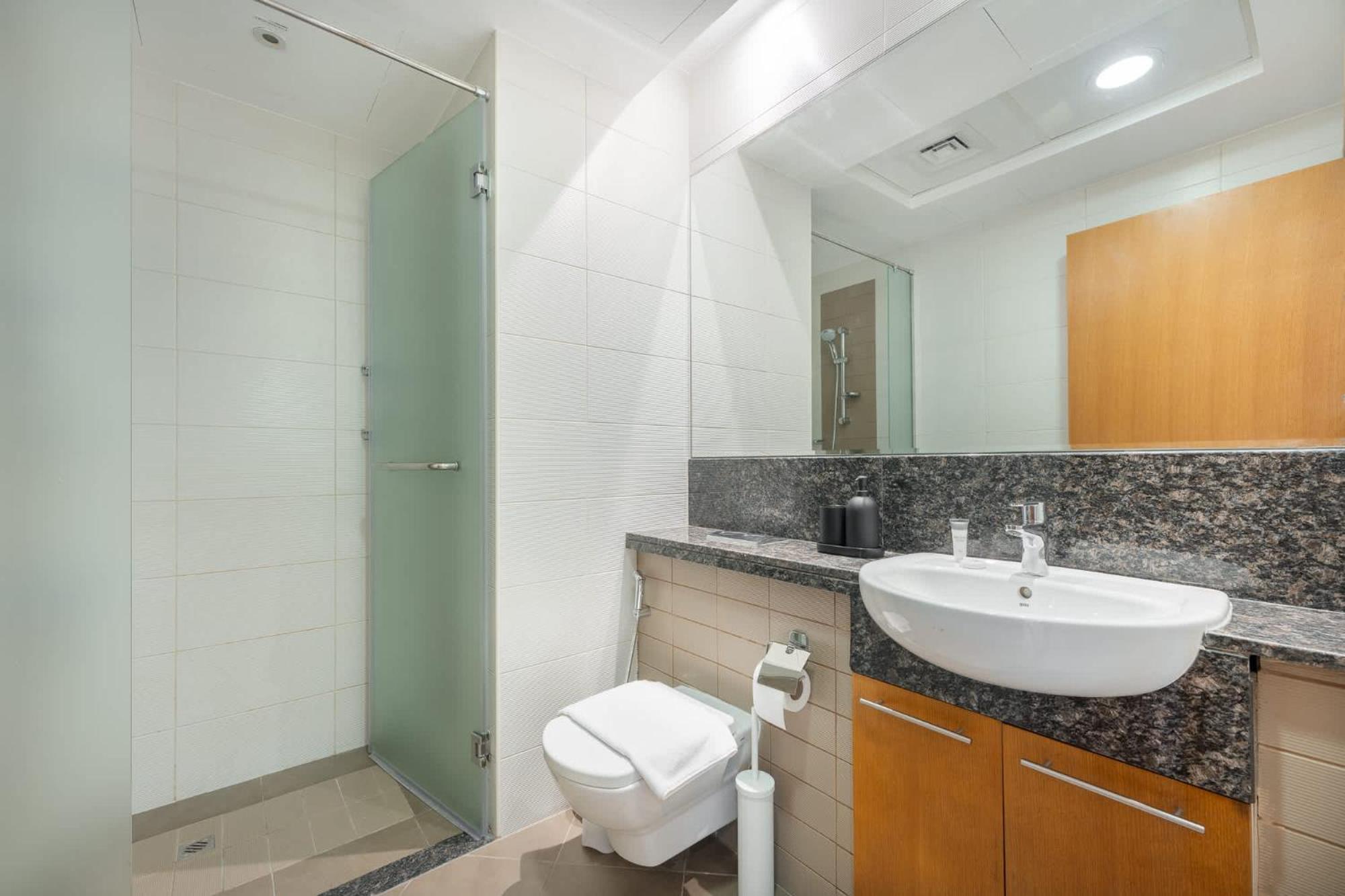 Minimalist And Modern In Business Bay * Dubaï