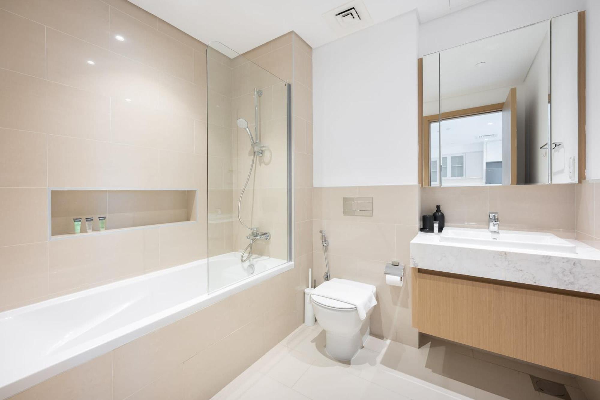 Modern 1-bedroom Escape - Comfort Meets Style Dubái