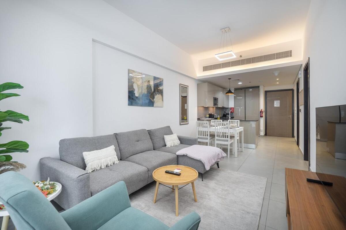 Stunning 1-bedroom For 3 At Rigel Residences In Jvc *