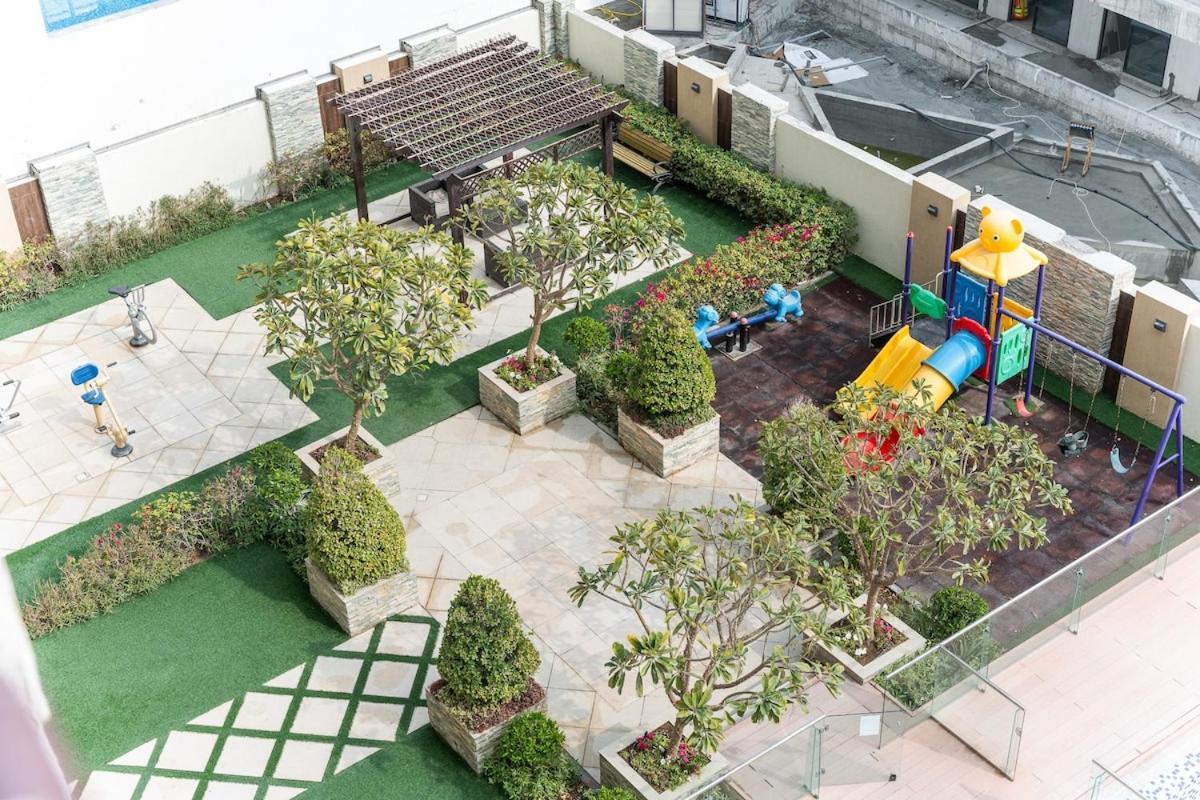 Elegant 2-bedroom With Modern Kitchenette In Jvc Dubaï