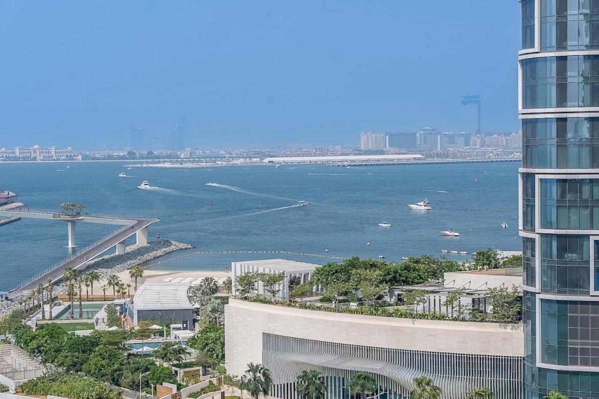 Bright 2-bedroom With Stunning Views At 5242 Tower Marina Apartamento