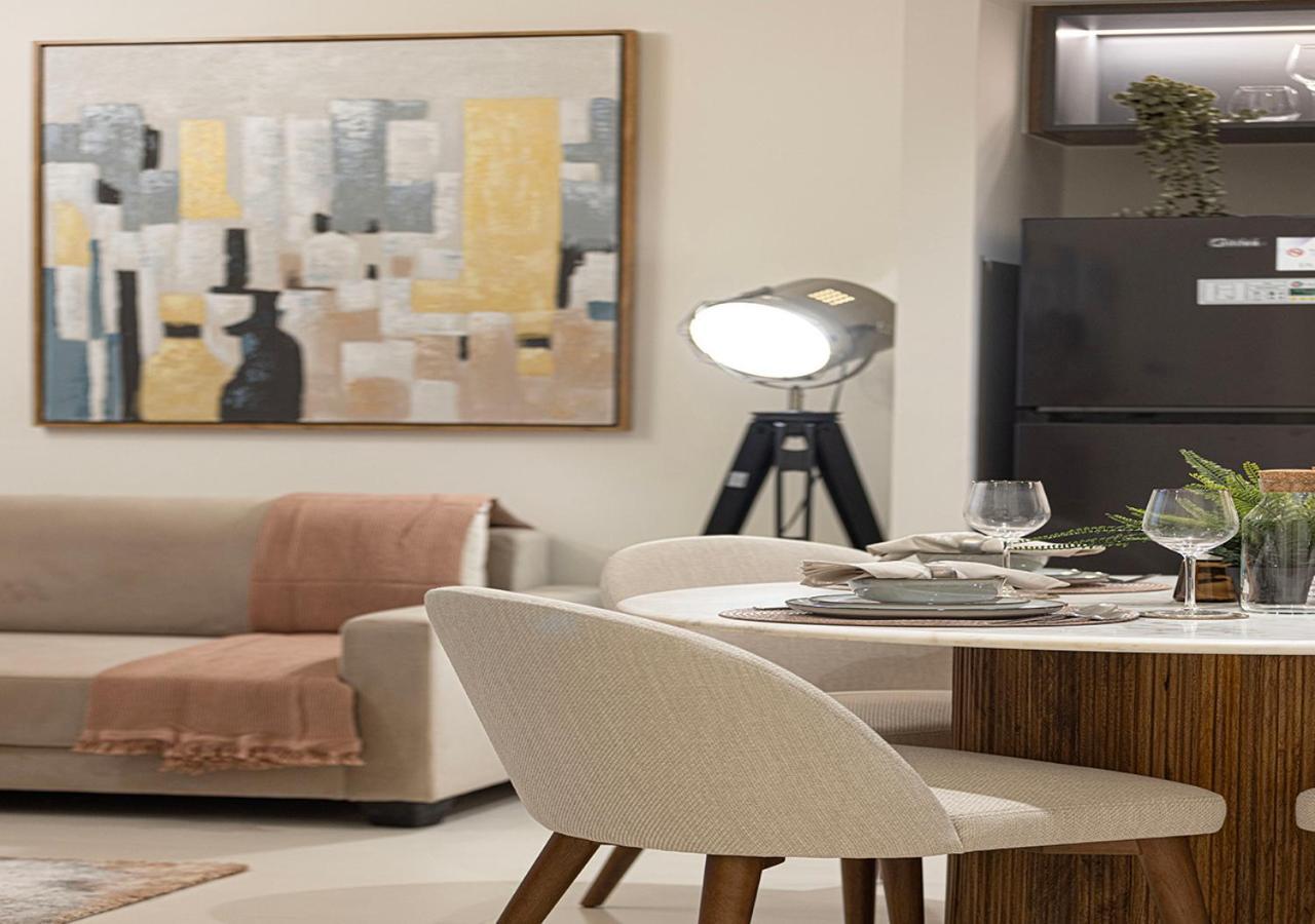 Stylish Downtown Retreat, Burj Crown, Opera & Boulevard View * Dubaï