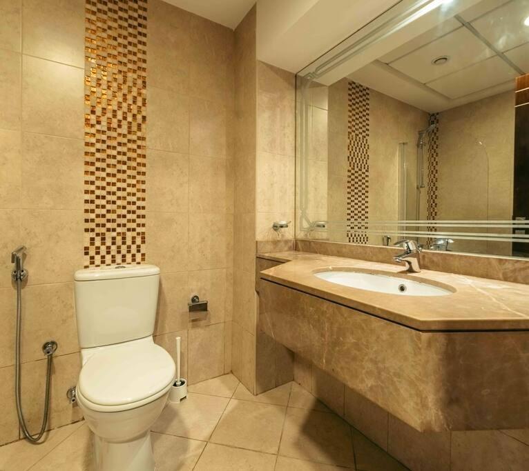 Comfortable Fully Furnished L Ideal Living Space Appartement Dubaï