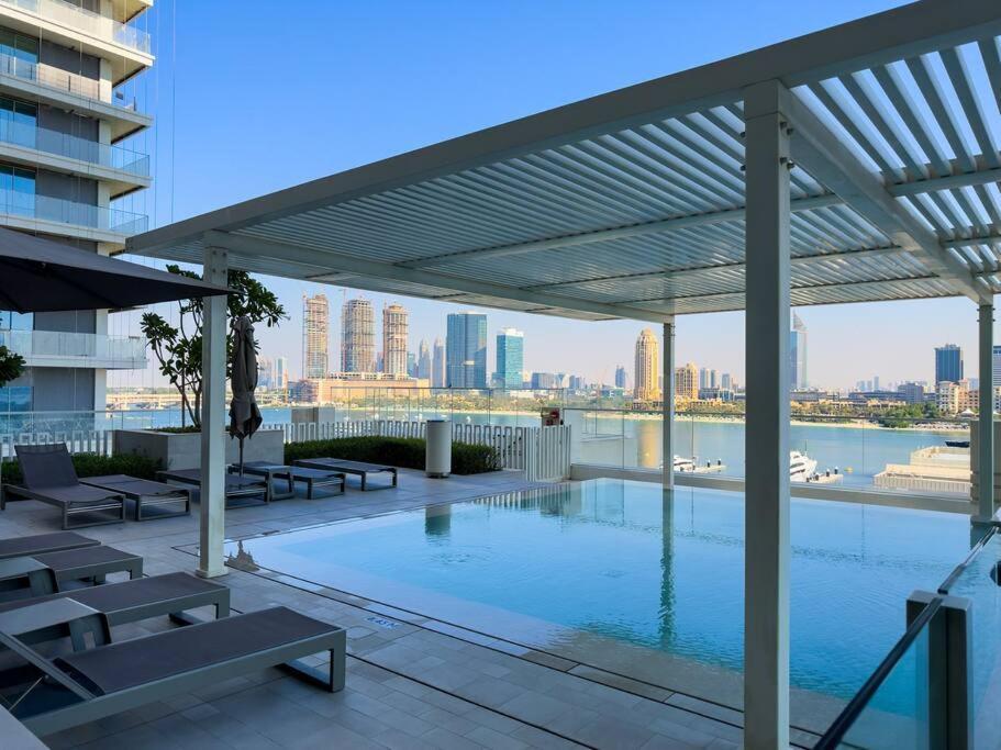 Coastal Chic 1 Bedroom W Private * Dubaï