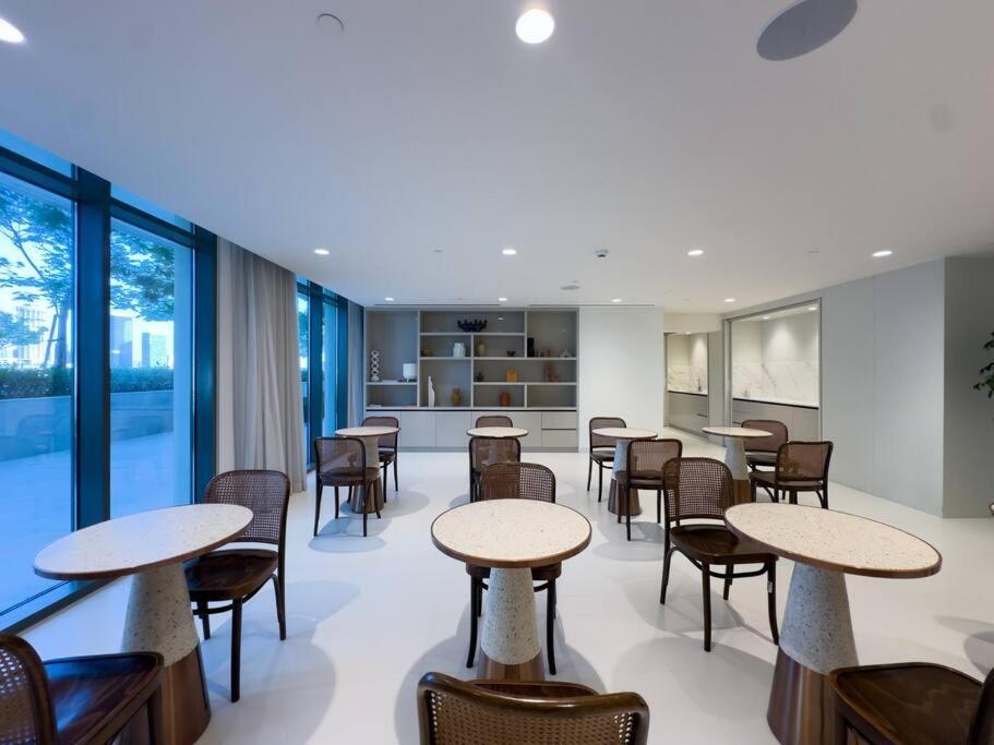 Coastal Chic 1 Bedroom W Private Dubaï