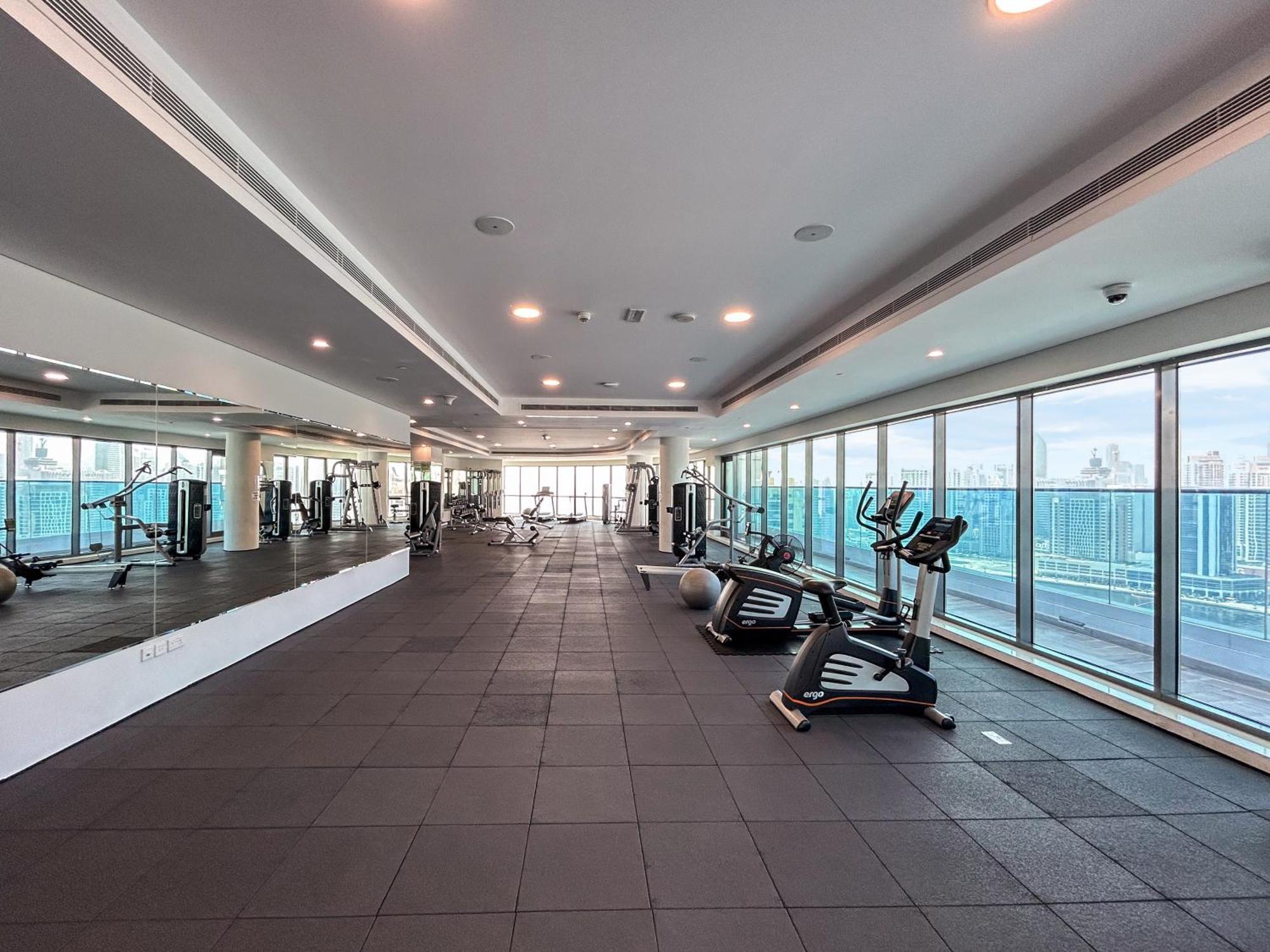 Nicely Furnished In The Heart Of Business Bay * Dubaï