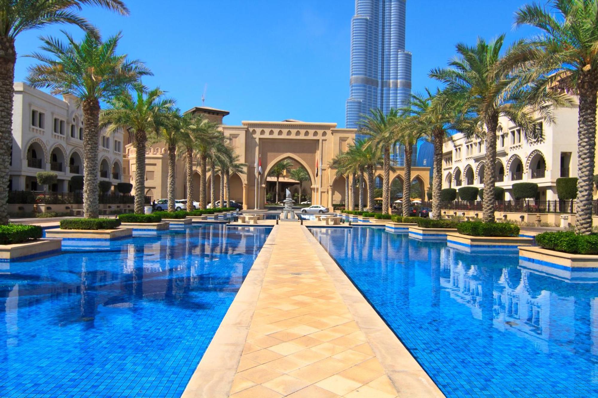 Lux Escape, Burj Crown Opera View, Near Mall Lägenhet Dubai