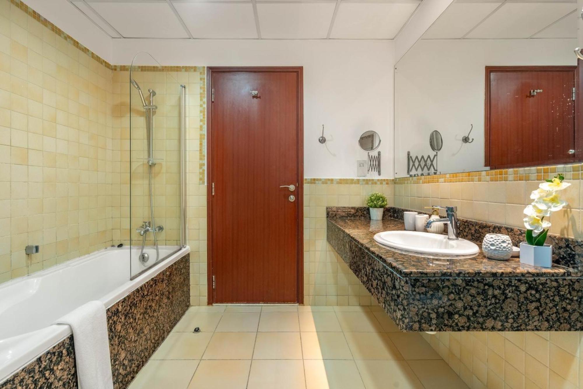 Devine Homes Jbr Marina Dubái