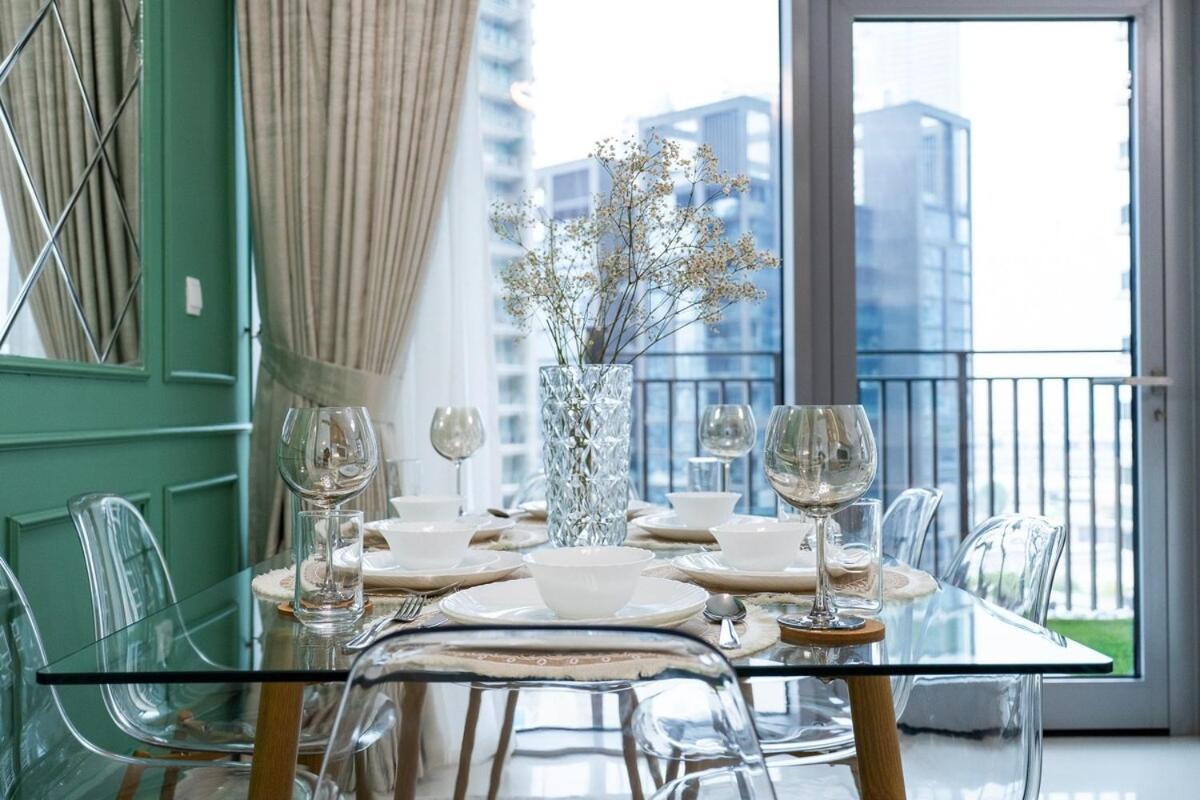 Glamorous 2-bedroom Retreat In Blvd Crescent Near Mall Appartement Dubaï