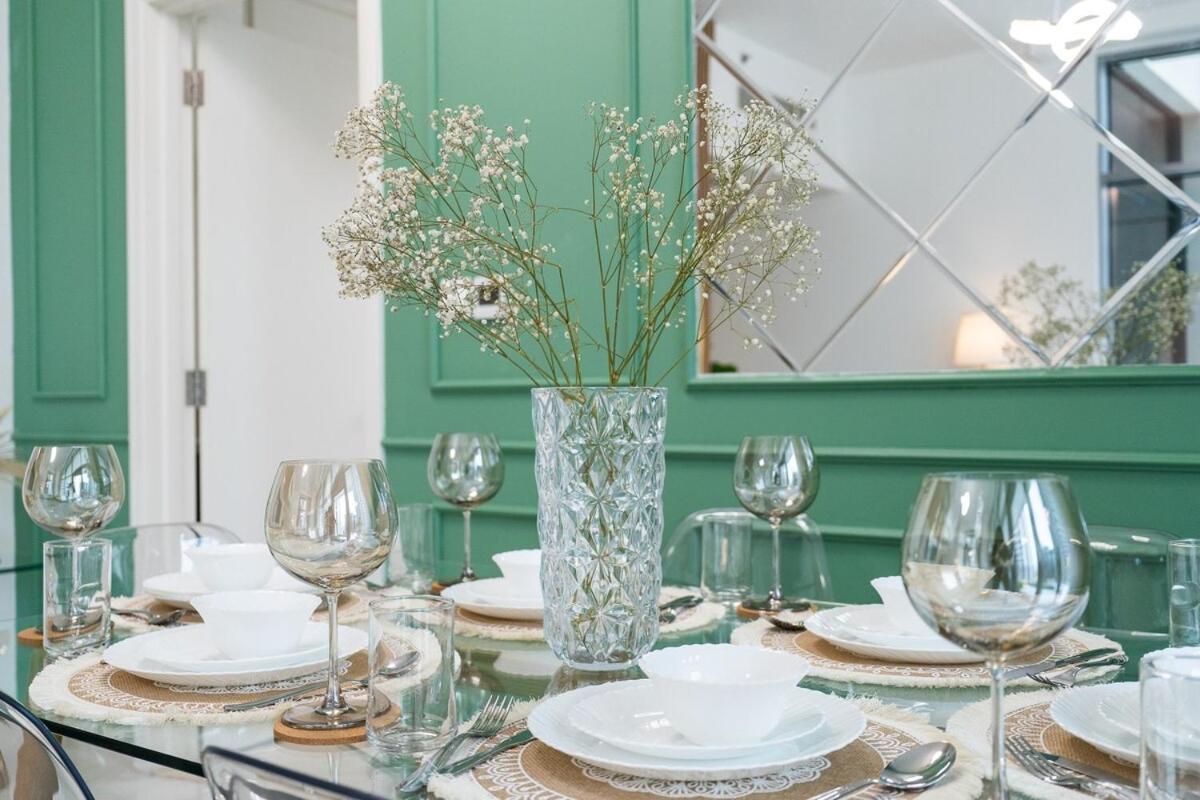 Glamorous 2-bedroom Retreat In Blvd Crescent Near Mall * Dubaï