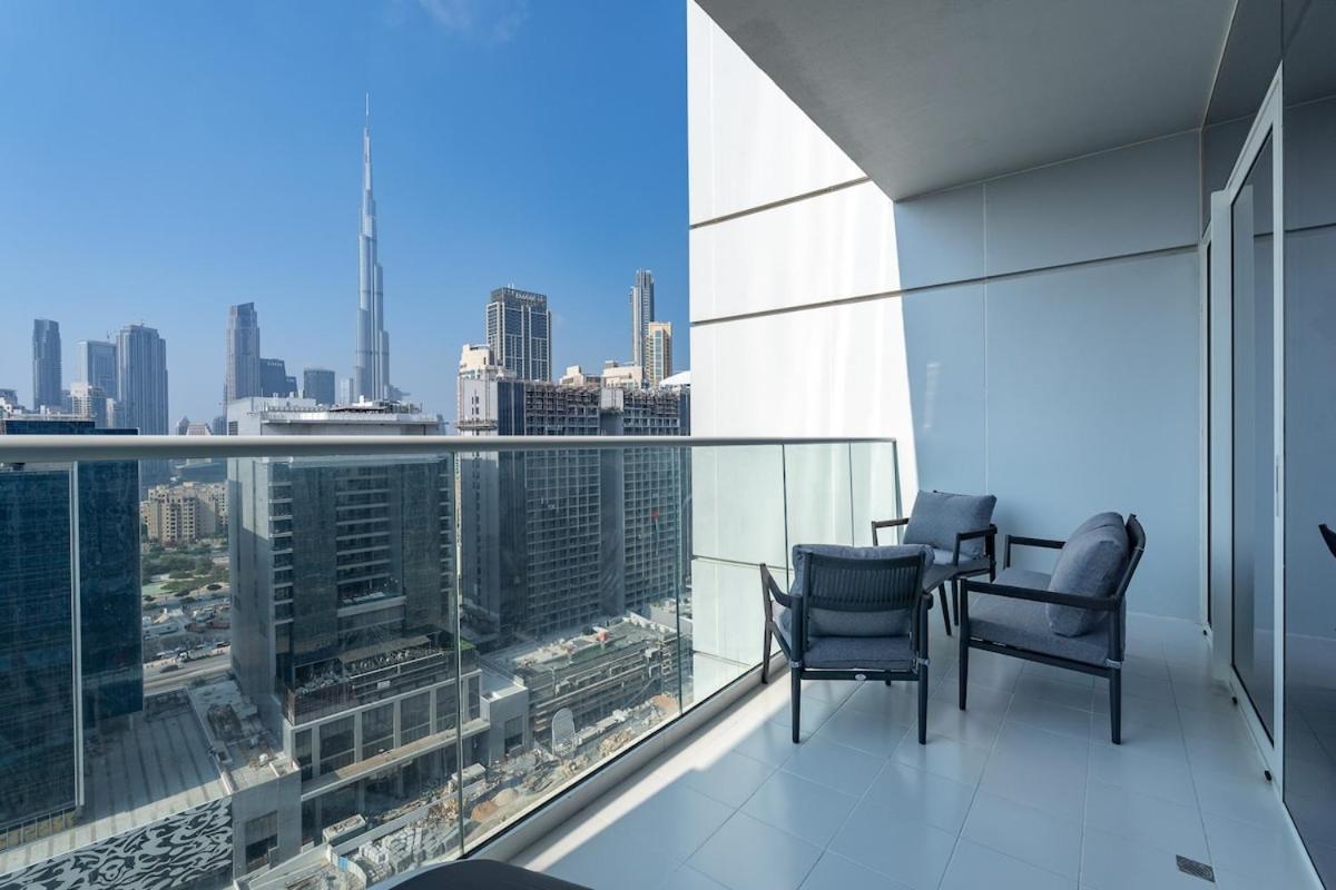 Awesome 1-bedroom With Burj Views At Vera Tower In Business Bay *