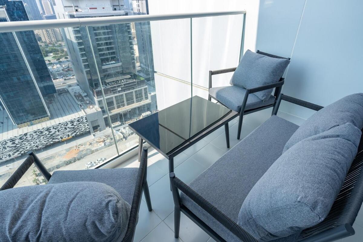 Awesome 1-bedroom With Burj Views At Vera Tower In Business Bay Appartement