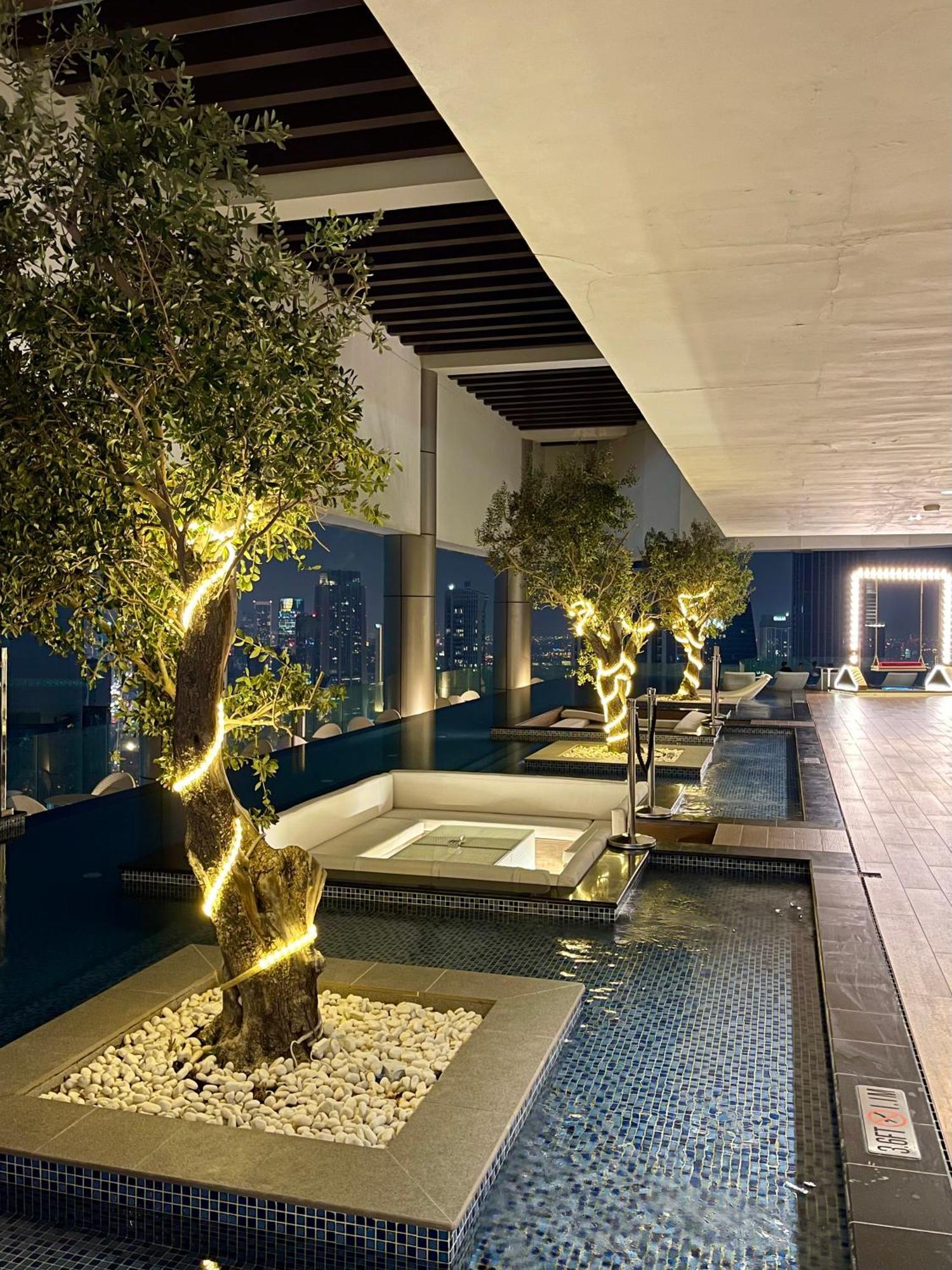 Panoramic Burj Khalifa And Sea View, Infinity Pool, Luxury 2br Apartamento Dubái
