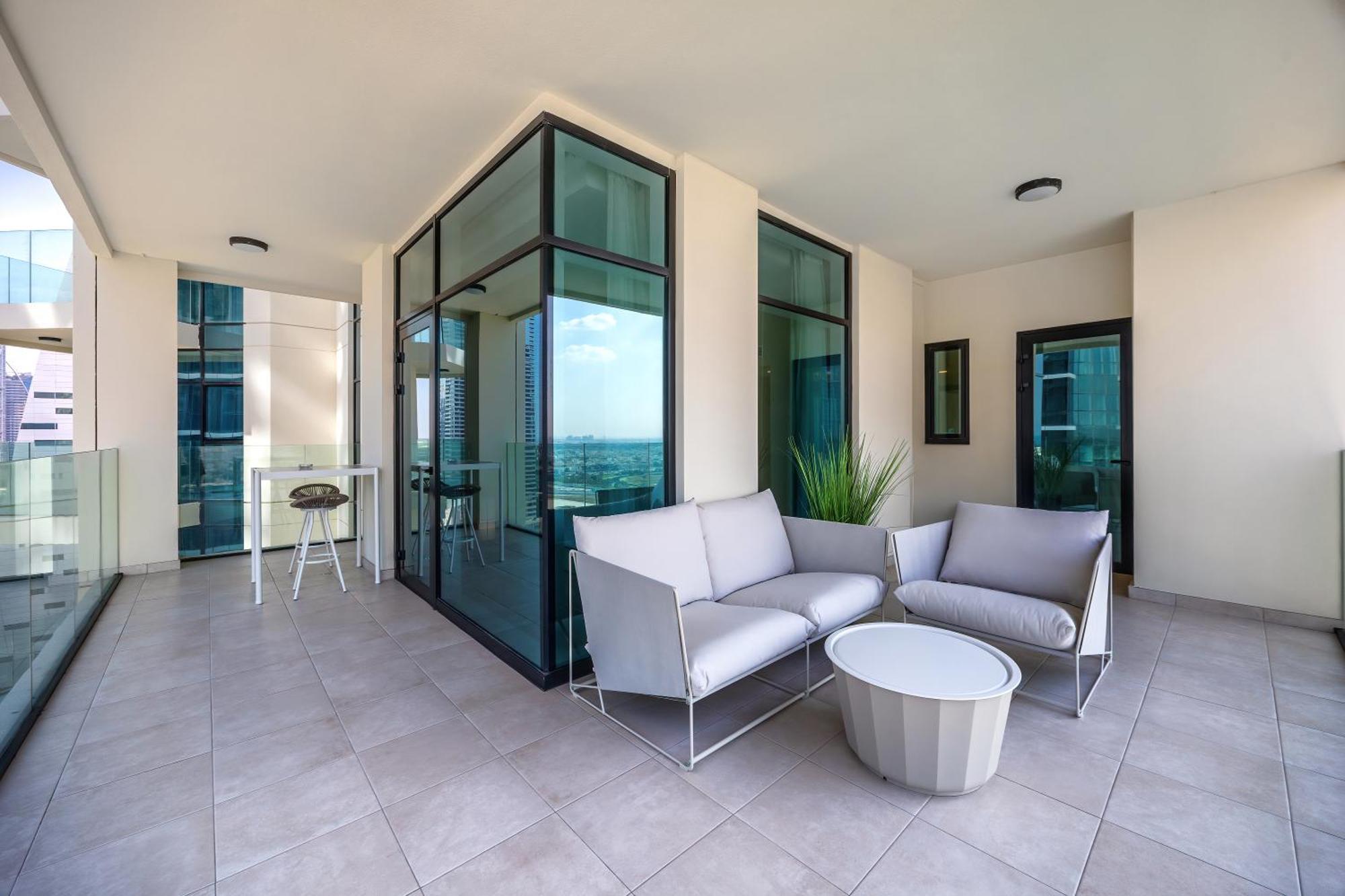 Luxury 3bd Study In Missoni With Private Elevator Appartement Dubaï