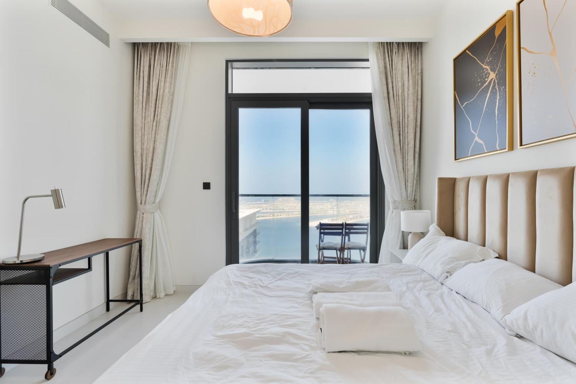 Appartement Beachfront 2-bdr, High Floor, Sea And Palm View, Access Dubaï