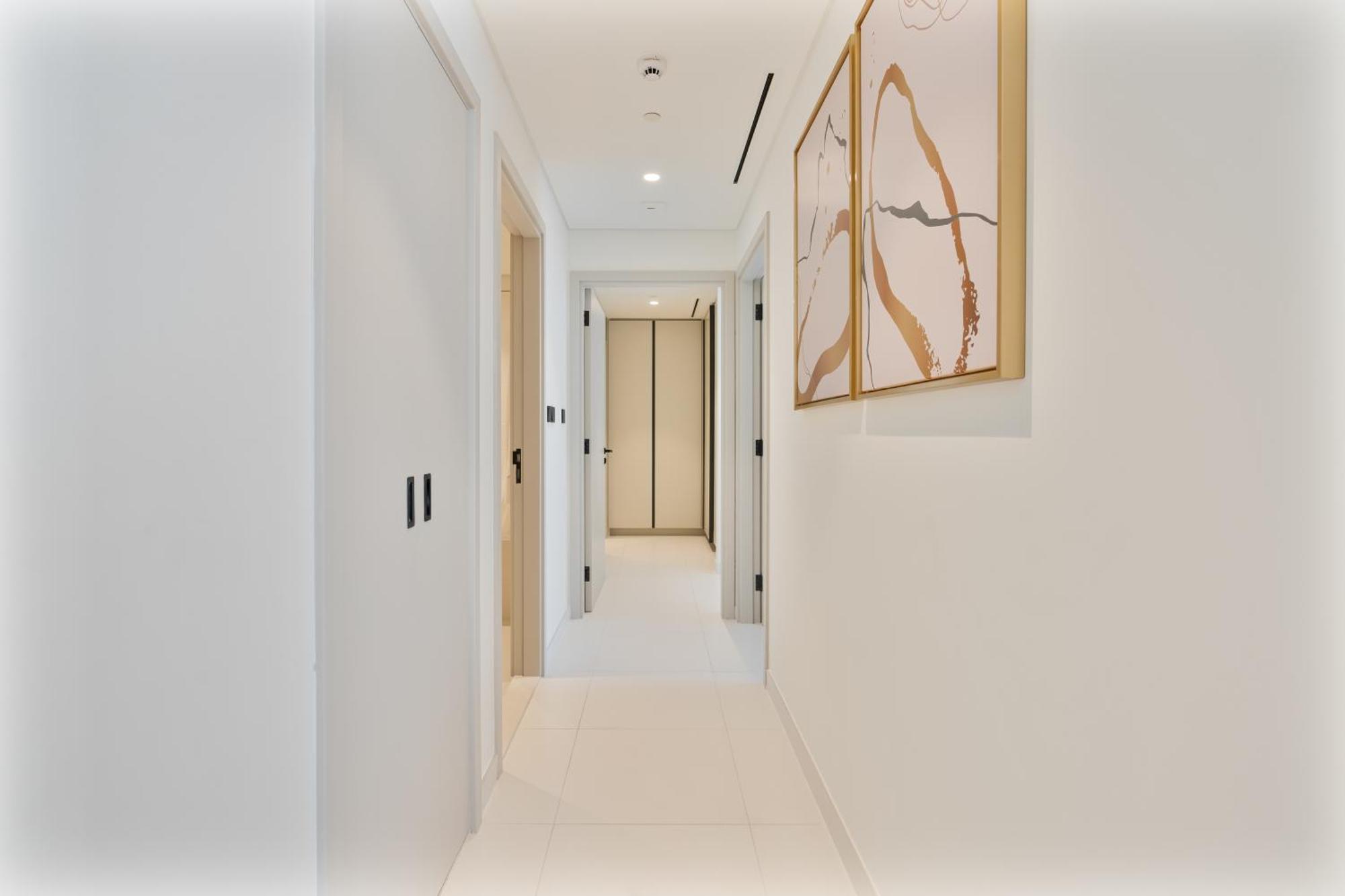 Beachfront 2-bdr, High Floor, Sea And Palm View, Access Appartement