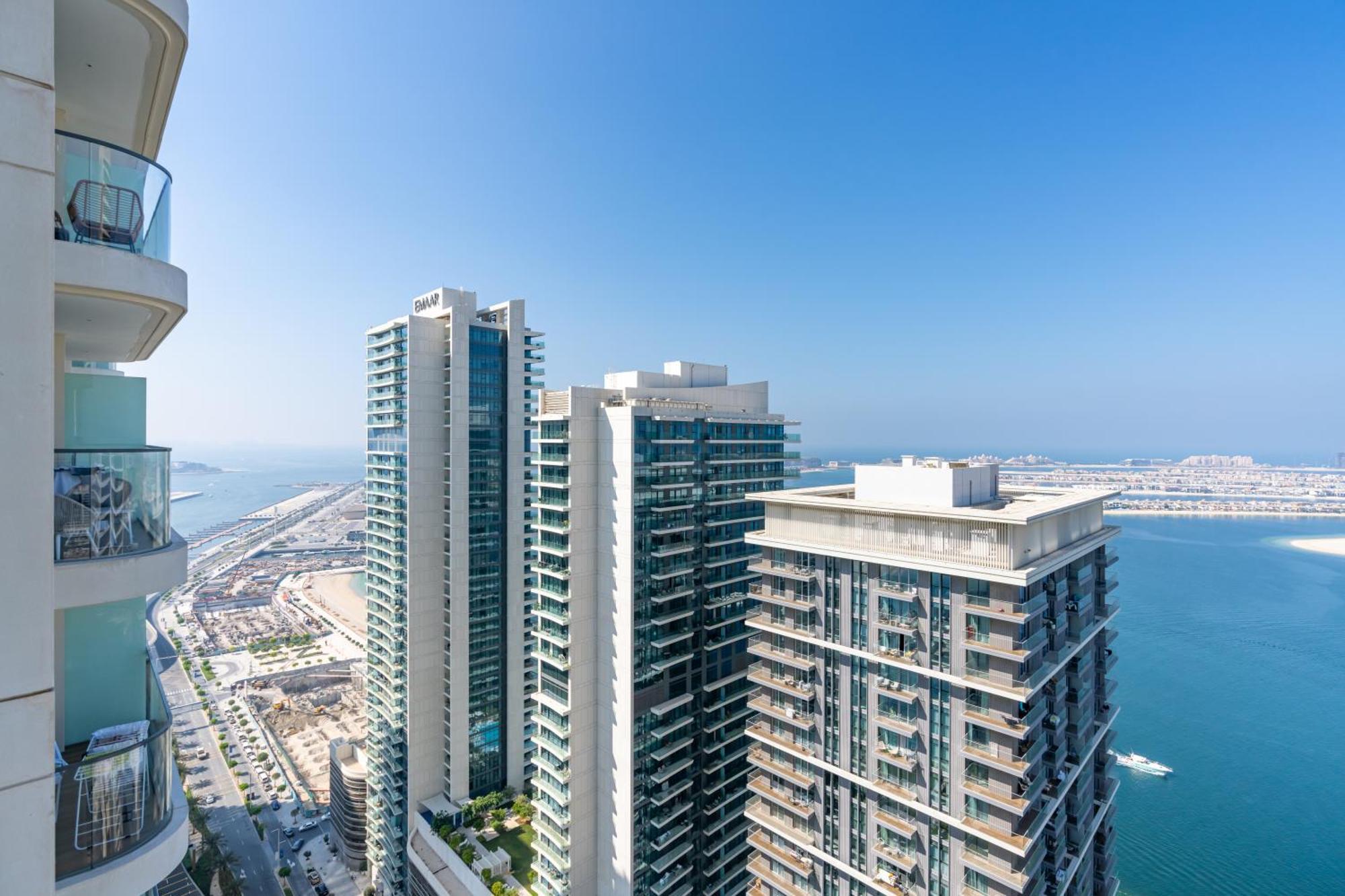 Beachfront 2-bdr, High Floor, Sea And Palm View, Access * Dubaï