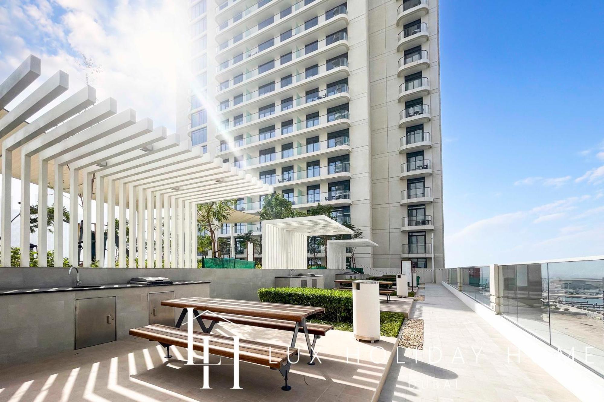 Apartment Lux The Marina Vista Beachfront 4 *
