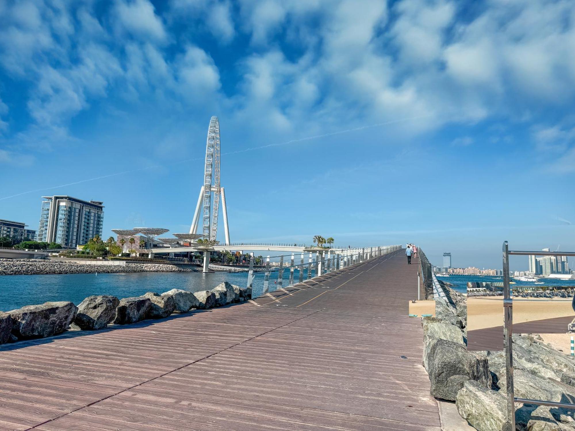 Beachfront Bliss 2br Eye & Full Sea View At The Address By Aya Boutique