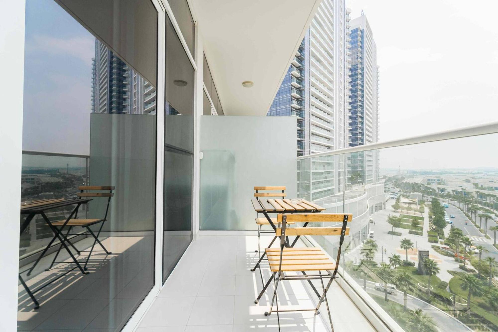 Appartement Modern In Damac Hills - Luxury Living With Exclusive Amenities, Managed By Think Realty Dubaï