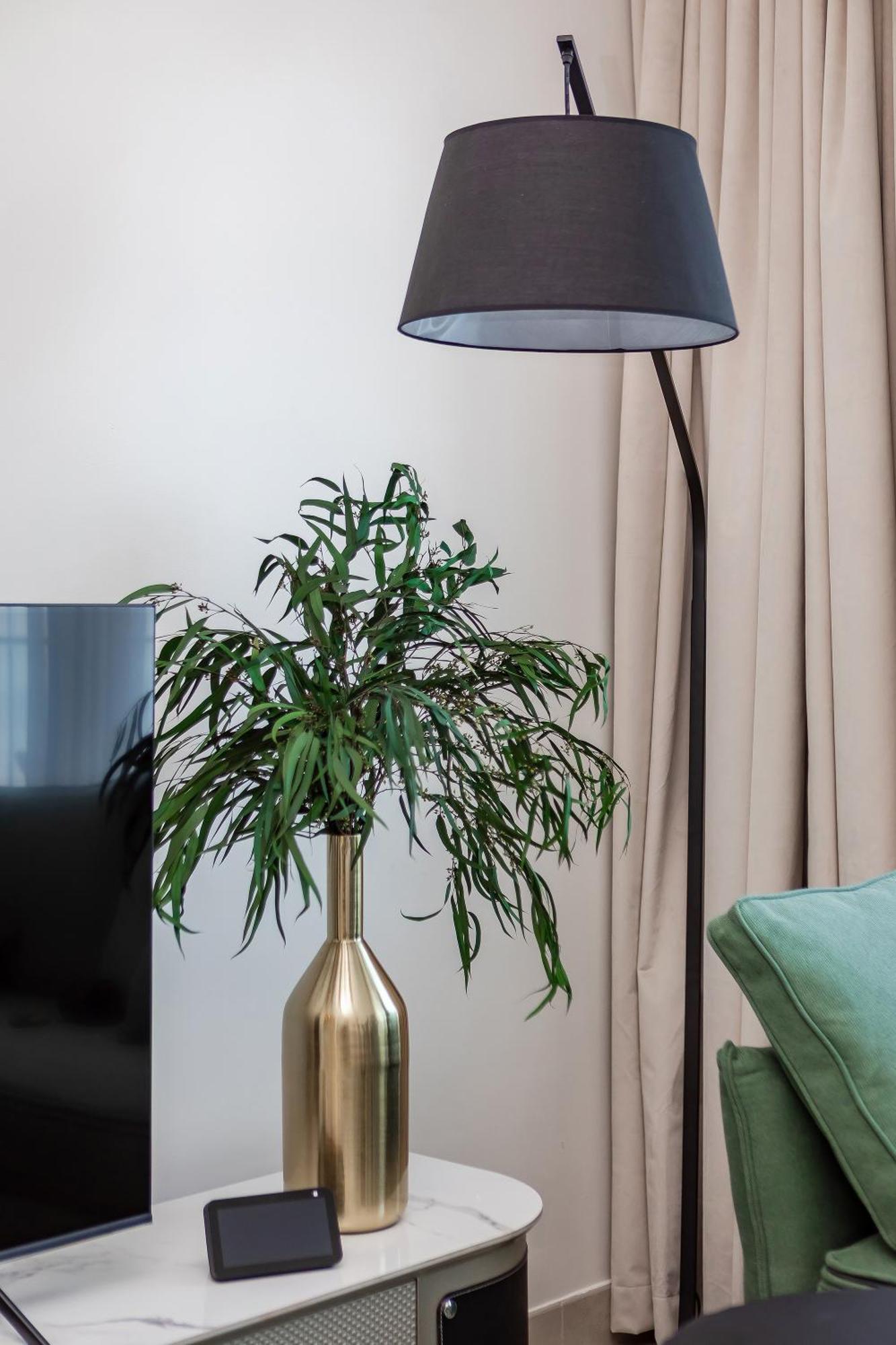 Sophisticated Binghatti Canal Appartement *