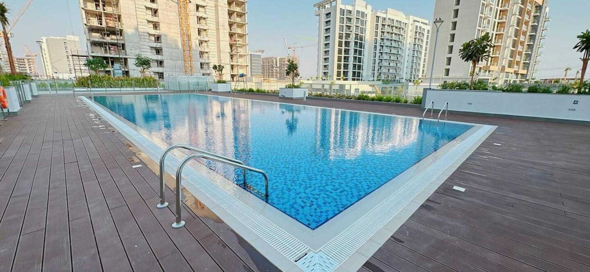 Pleasant New One Bedroom Azizi Riviera * Dubaï
