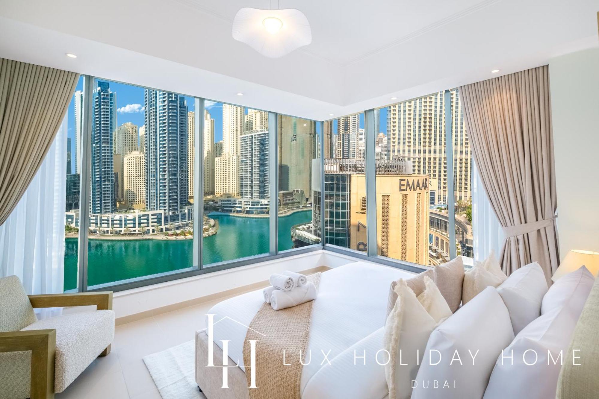 Lux The Silverene Marina View 4 Dubai