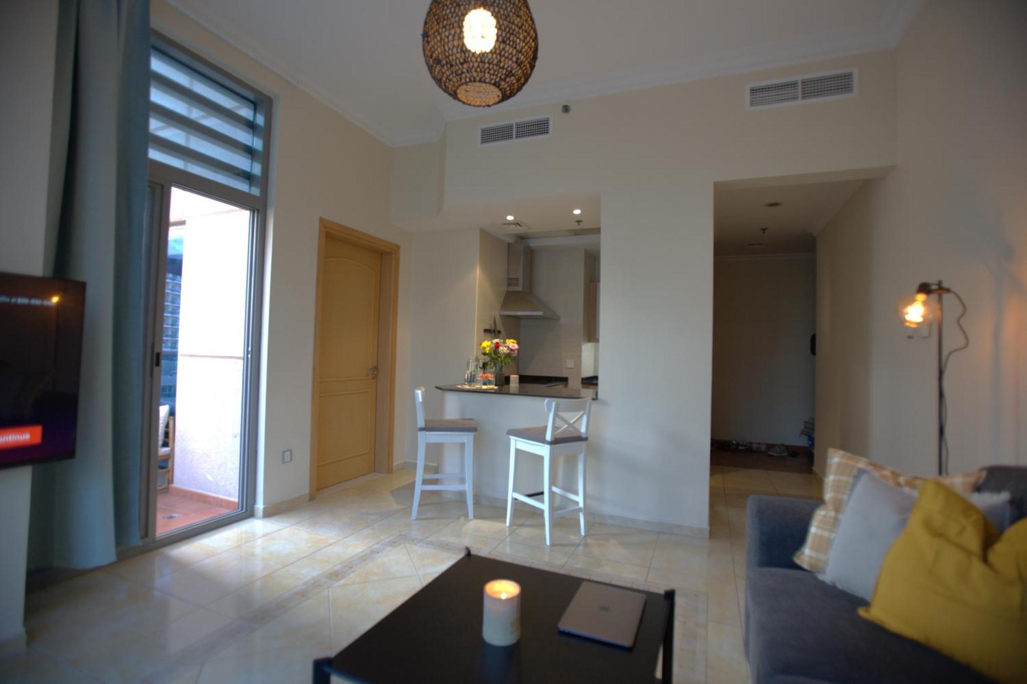 Your In Marina, One Bedroom Appartamento *