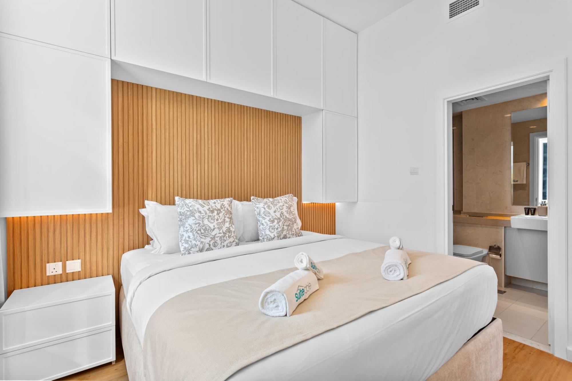 Appartement Upgraded 1 Bedroom In The Heart Of Marina Dubaï