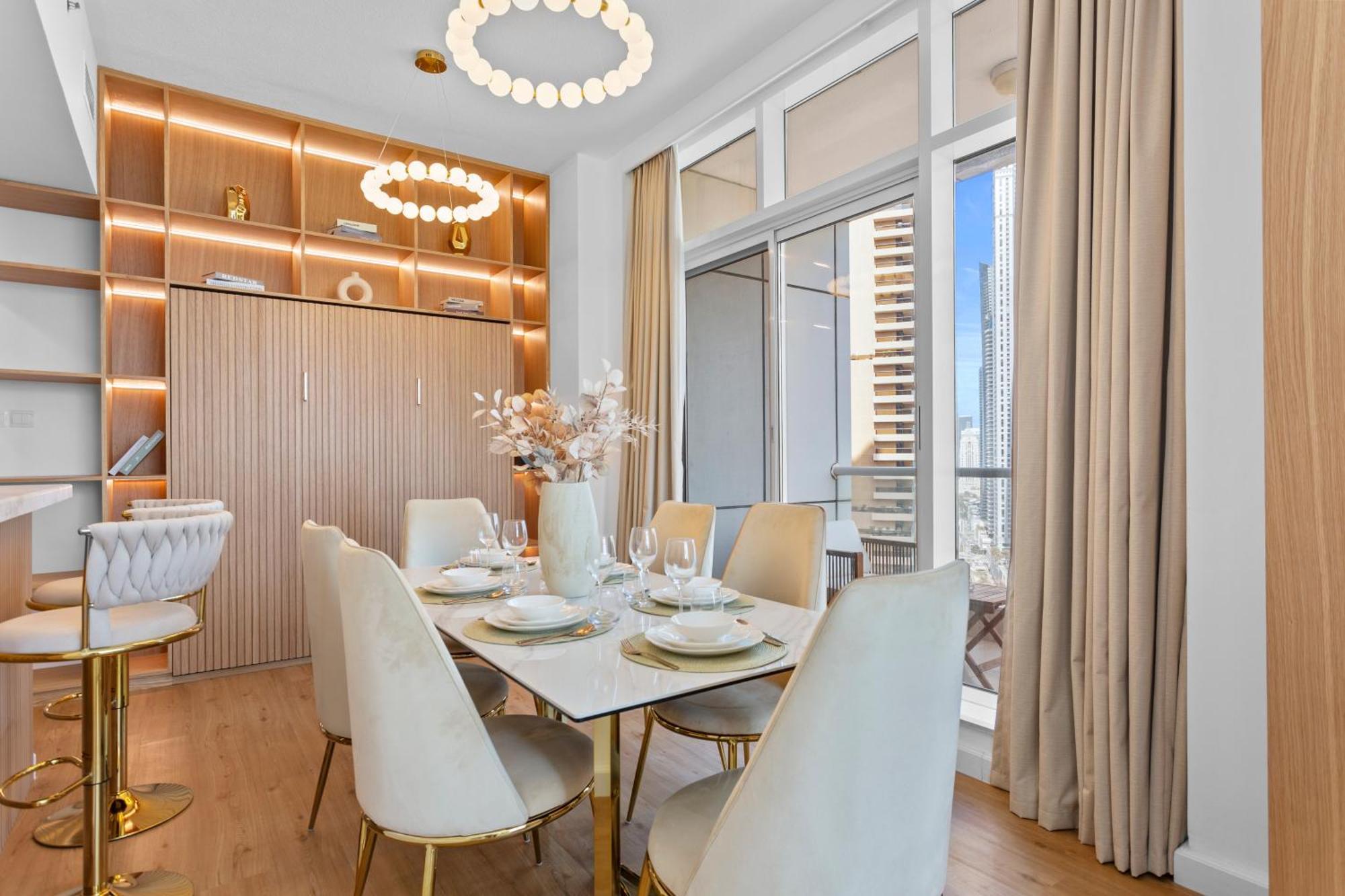 Upgraded 1 Bedroom In The Heart Of Marina *