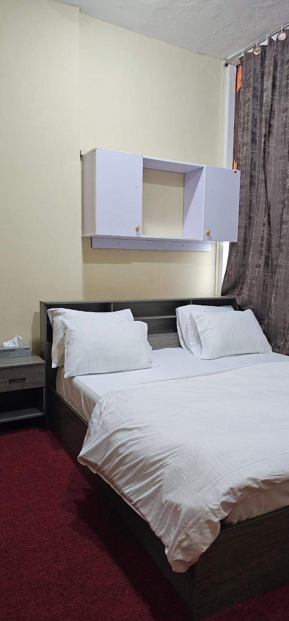 Homestay Benitah Partitions And Family Room *