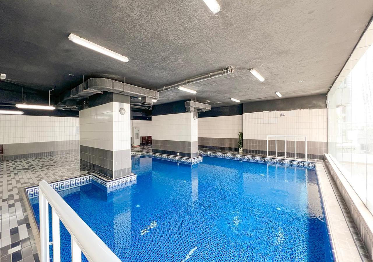 Apartamento Lux 1br, Kingbed In Marina, 3mints Metro, 5mints Barasti Dubai