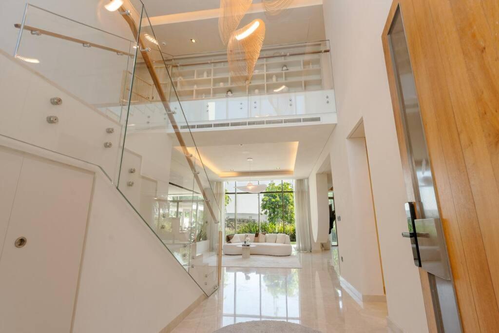 Hills - Modern 5 Bedroom Expansive By Tlre Homes Appartement *