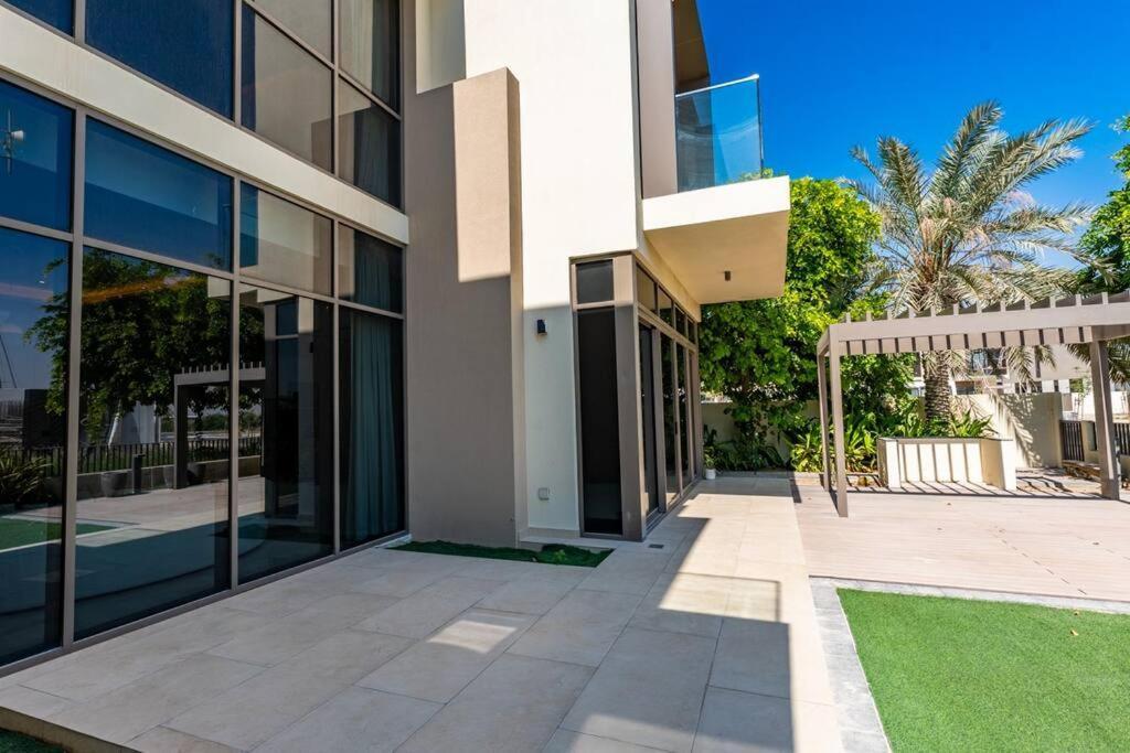 Appartement Hills - Modern 5 Bedroom Expansive By Tlre Homes *