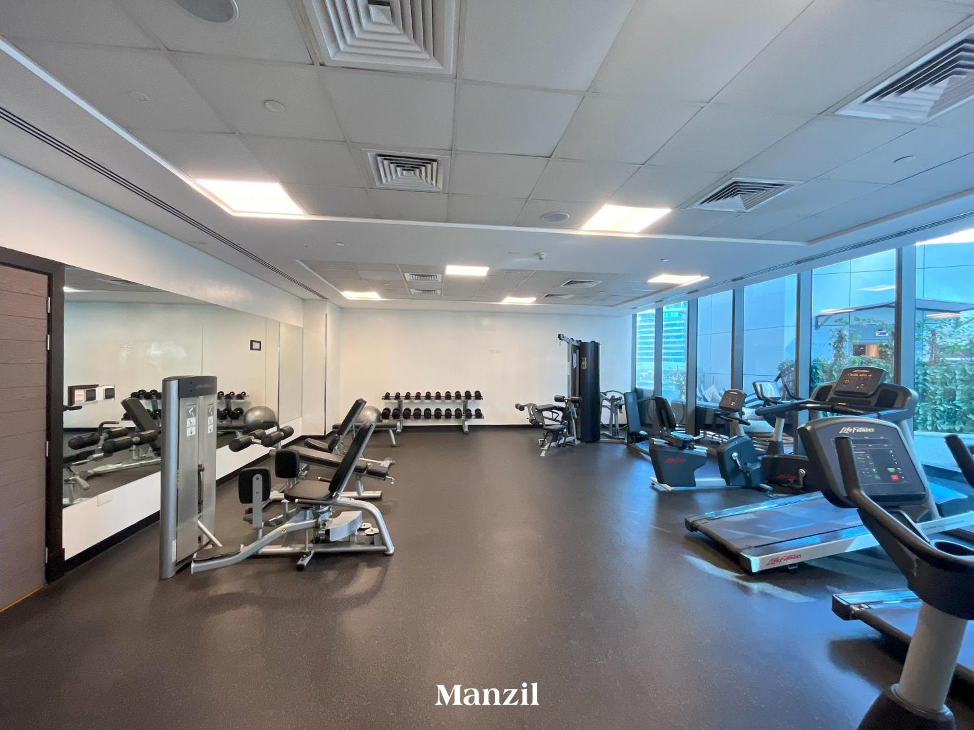 Stylish Marina Front 2br Apartment, Near Attractions Appartement Dubaï