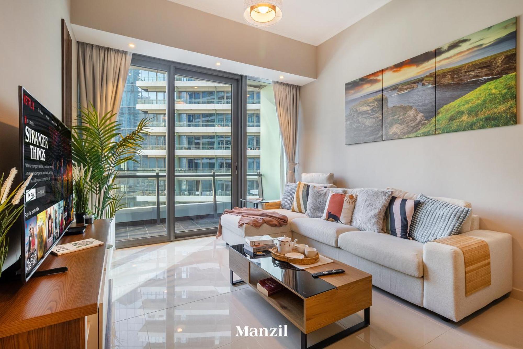 Stylish Marina Front 2br Apartment, Near Attractions