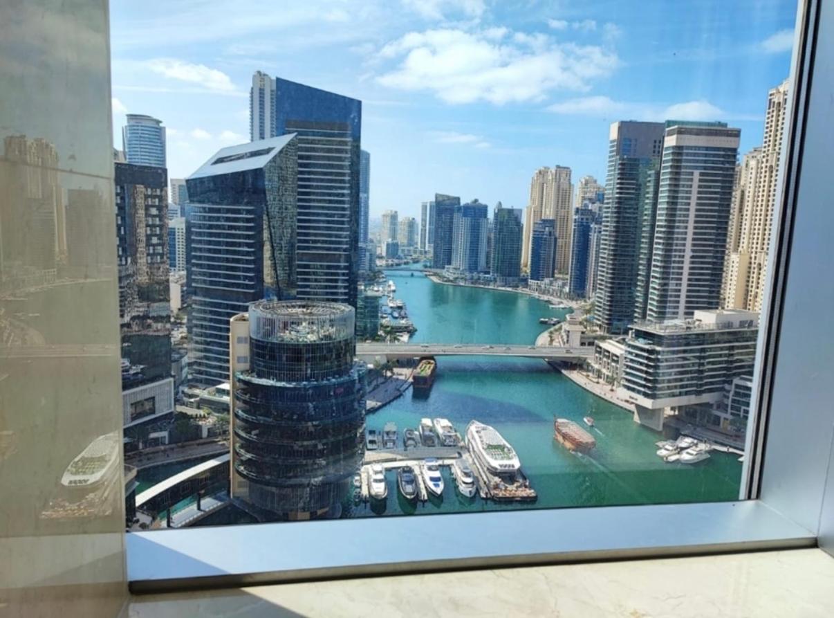 Address Marina Mall - Full Marina Views, Balcony, Kitchen & Parking Apartamento