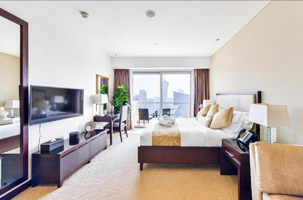 Apartamento Address Marina Mall - Full Marina Views, Balcony, Kitchen & Parking Dubái