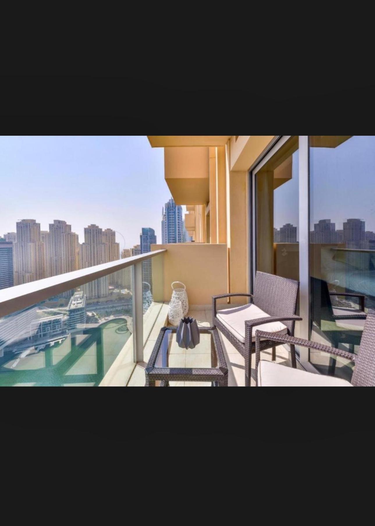 Address Marina Mall - Full Marina Views, Balcony, Kitchen & Parking