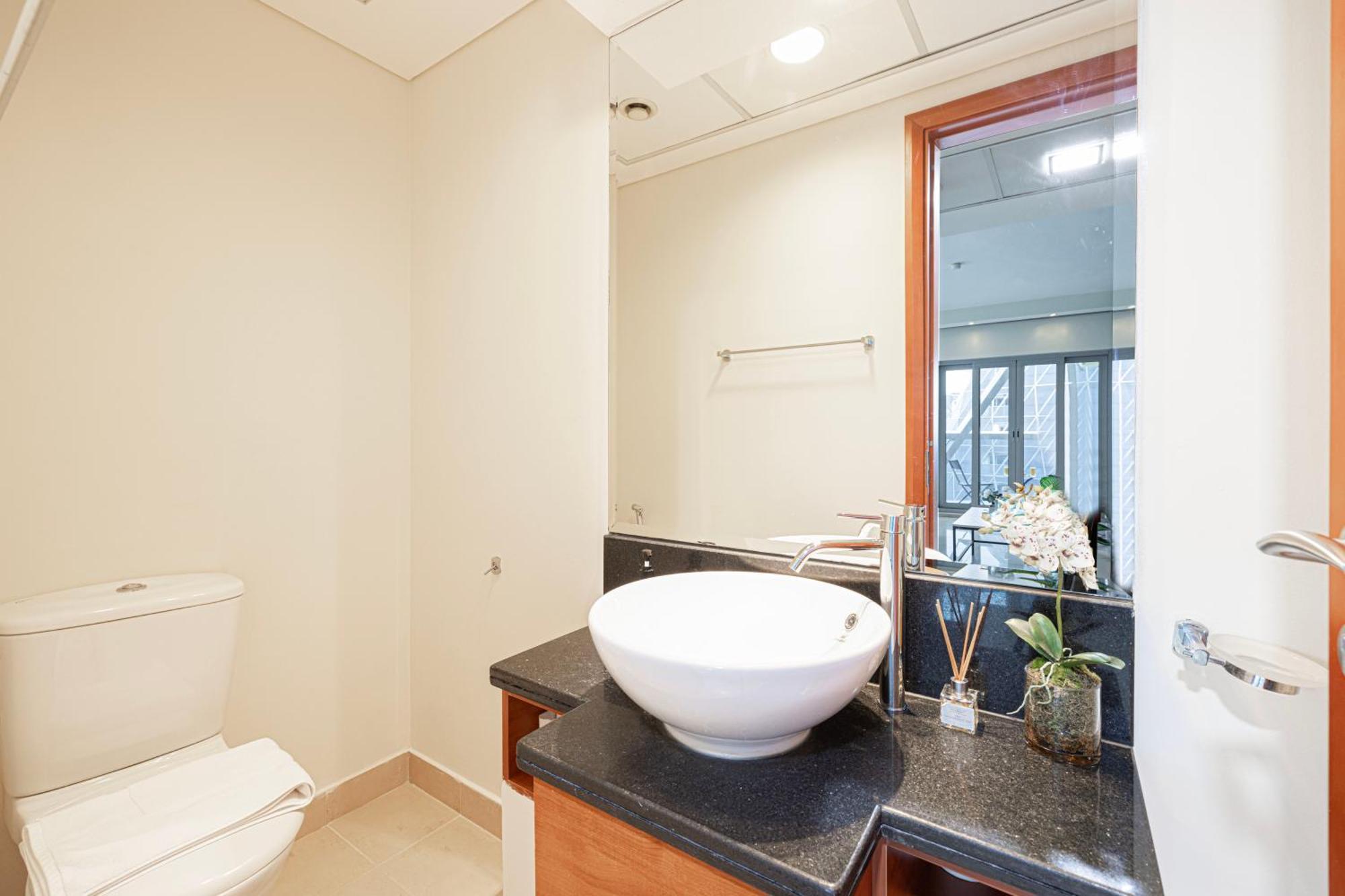 Difc Luxurious Spacious 1-bed In A Prime Location Apartamento Dubái